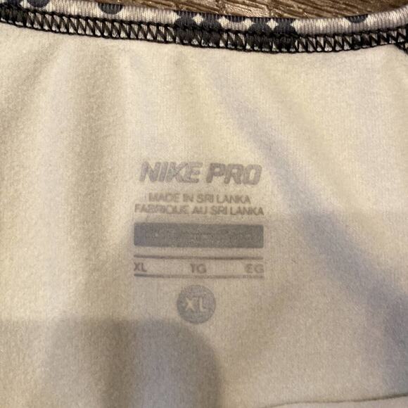 NWOT Nike Pro Hyperwarm Printed Crew Running Top Size XL - Picture 5 of 10